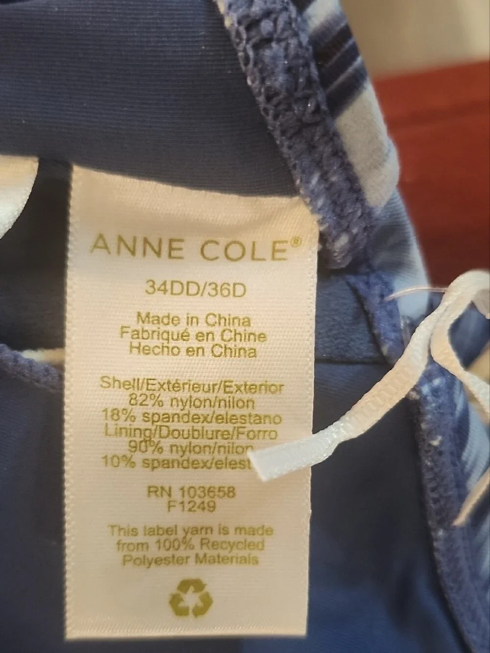 Anne Cole anne cole